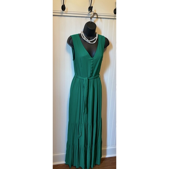 🔅LAST ONE🔅 Gracefully Tiered Maxi Dress - Picture 10 of 13